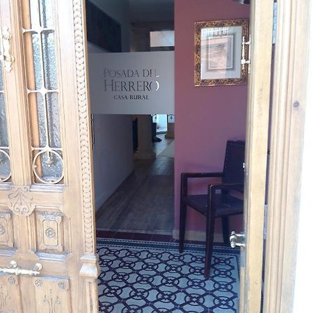 Posada Del Herrero Madridejos Exteriör bild