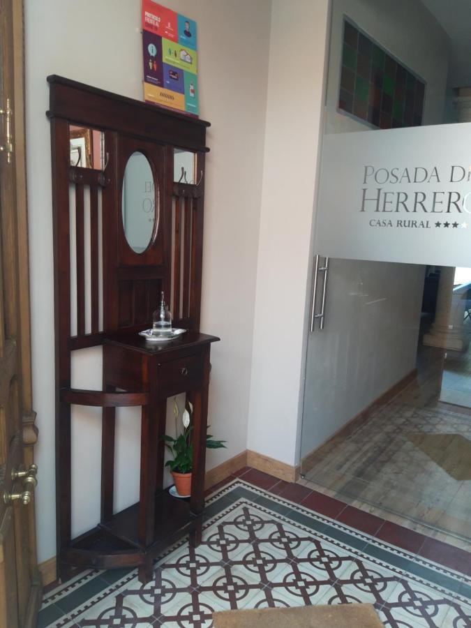 Posada Del Herrero Madridejos Exteriör bild